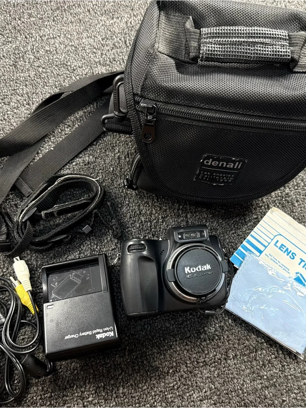 Kodak Black Digital Camera with Carrying Case and Accessories